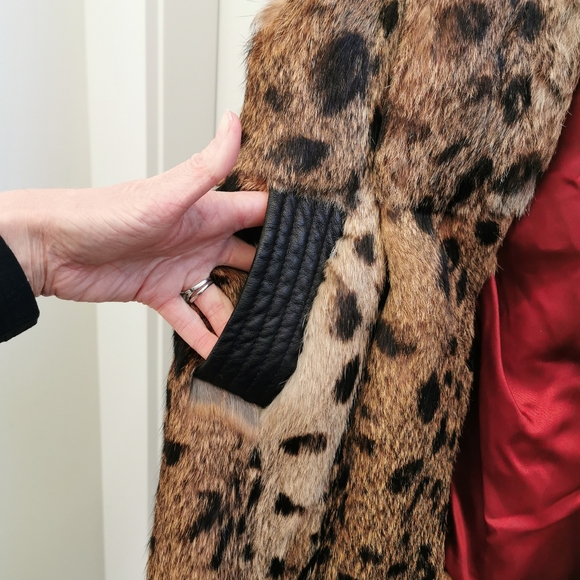 Fur vest/ jacket - Picture 3 of 8